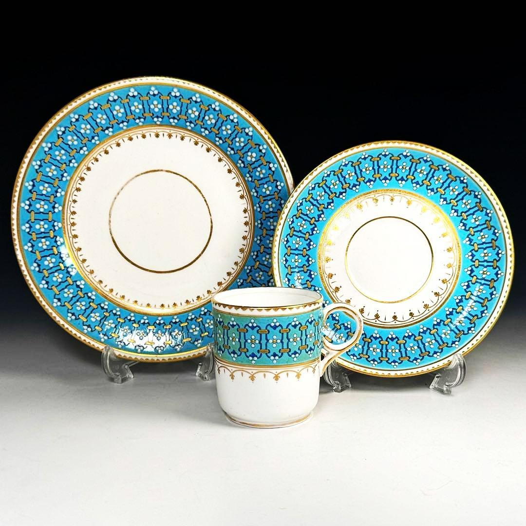 19世紀■光に満ちるターコイズと贅沢な金彩 コープランド ジュエル装飾 トリオ