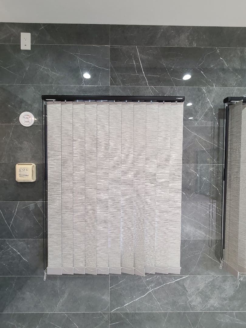 ◆タチカワ◆バーチカルブランド◆W100×H130◆O-2509BL4◆