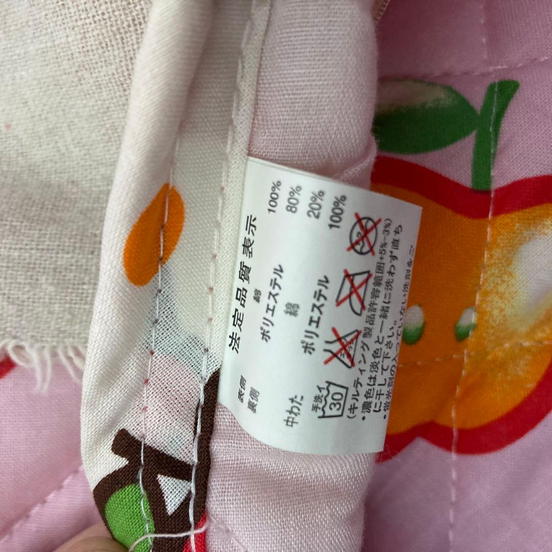 【2006年製】サンリオ　ハローキティ　敷きパッド　シーツ　リンゴ　アップル