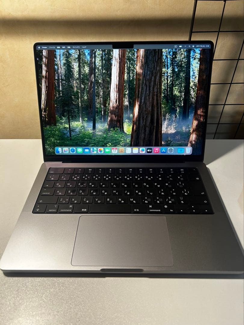 MacBook Pro 14インチ（M3 2023 512GB スペースグレイ）