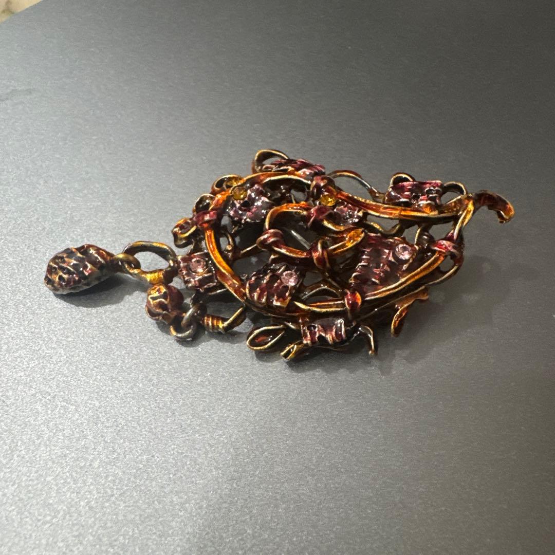 Christian Lacroixクリスチャンラクロワ ブローチ/ペンダント両用