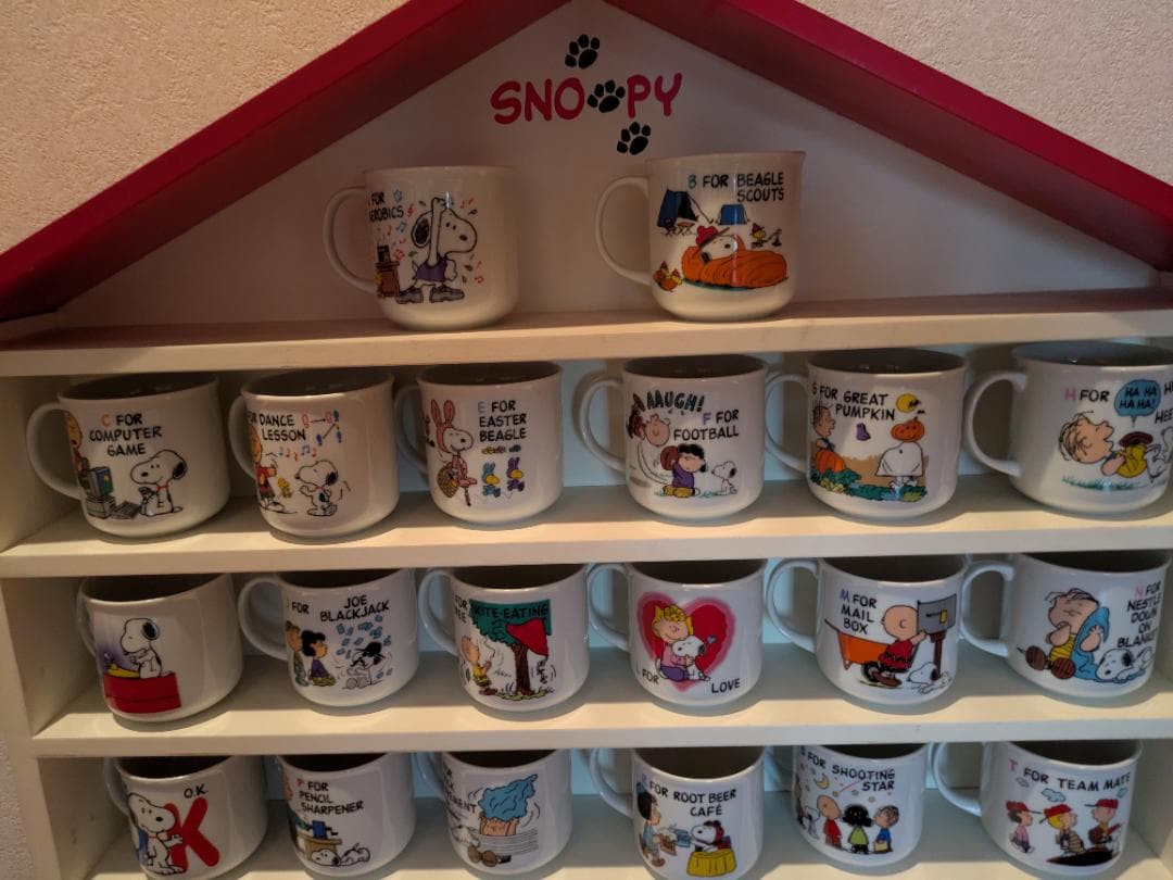 スヌーピー アルファベット マグカップ 24個セット　+　店頭用ディスプレイ