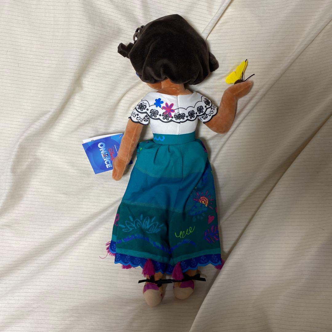 ミラベル　ディズニーオンアイス　ぬいぐるみ　レア