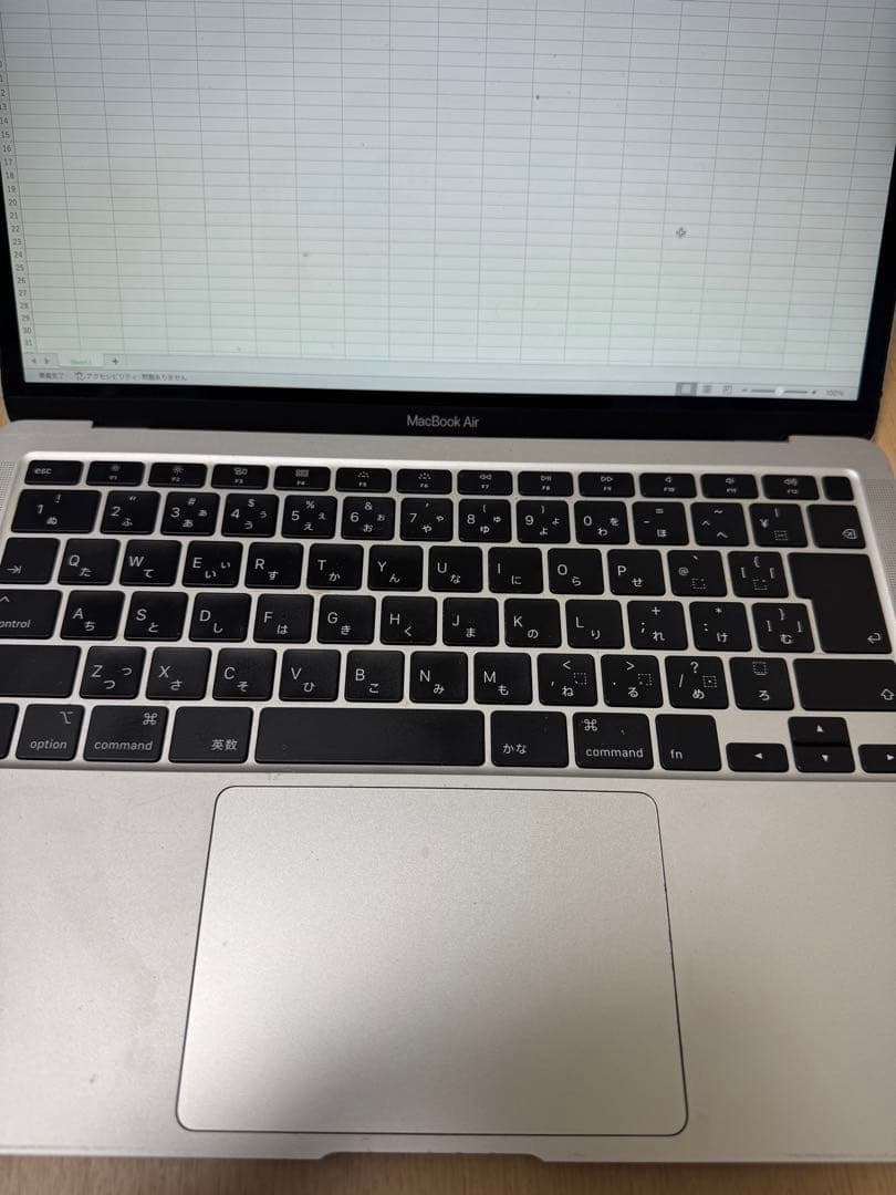 MacBook Air シルバー intel(2020)