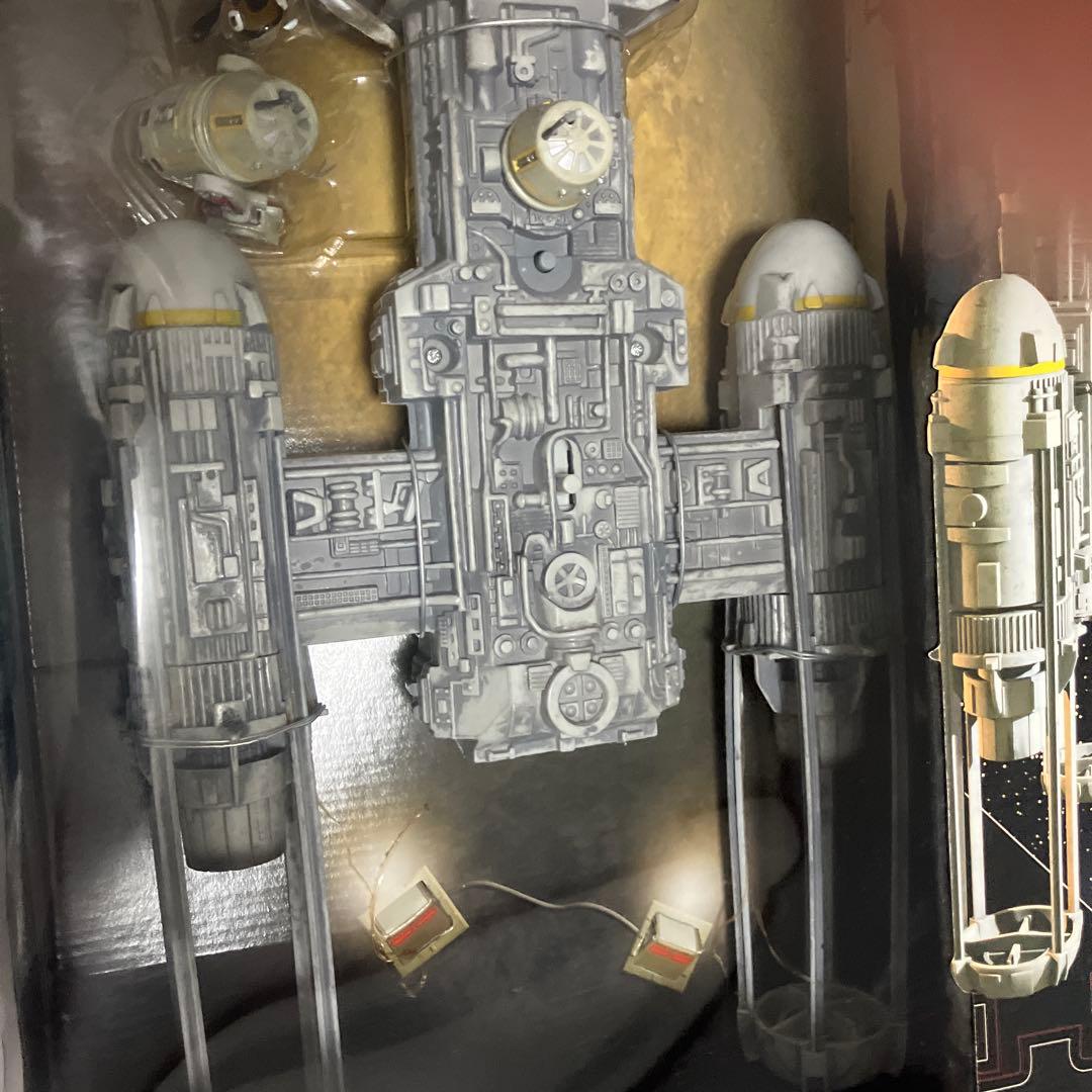 スターウォーズ Y-WING FIGHTER