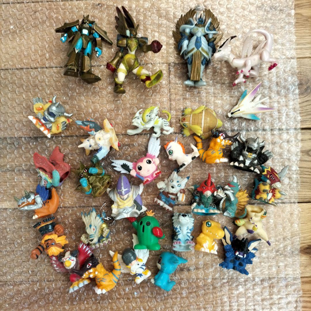 デジモン　フィギュア　ソフビ　指人形