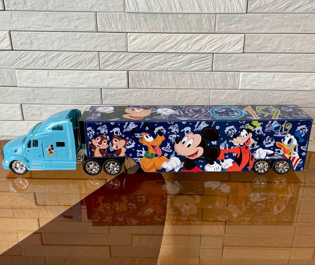 フロリダディズニーパークトレーラー トラック ディズニーランド2019年記念海外