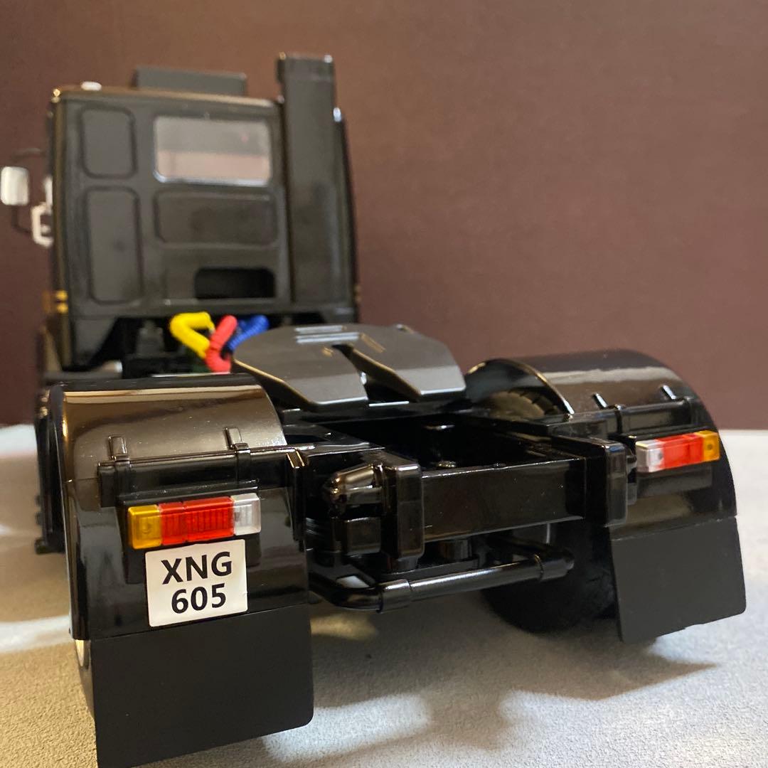 1/18 ボルボ　F88