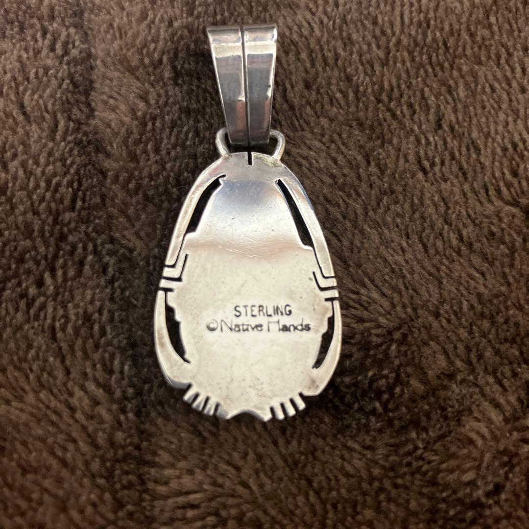 Native Hands ネックレス