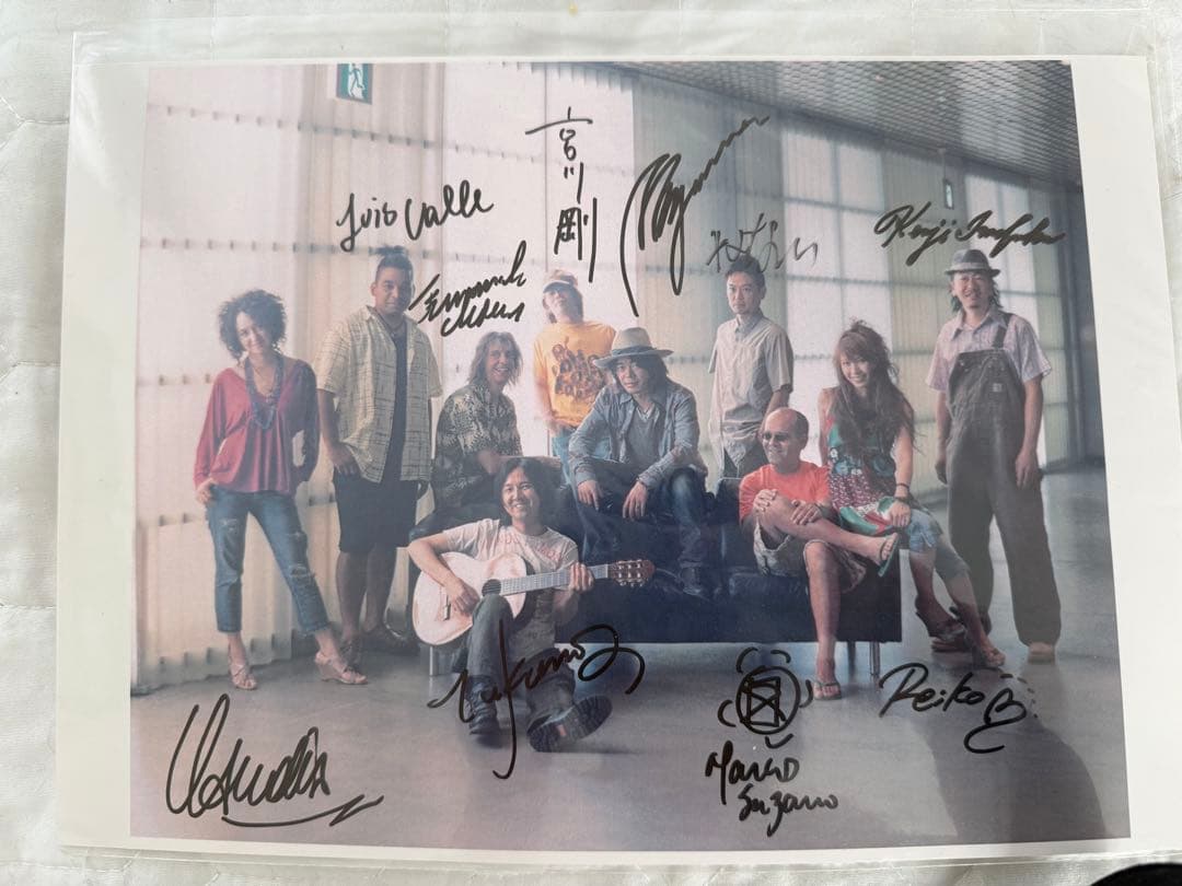 宮沢和史　GANGA ZUMBAサイン入りミュージシャン集合生写真 A4サイズ