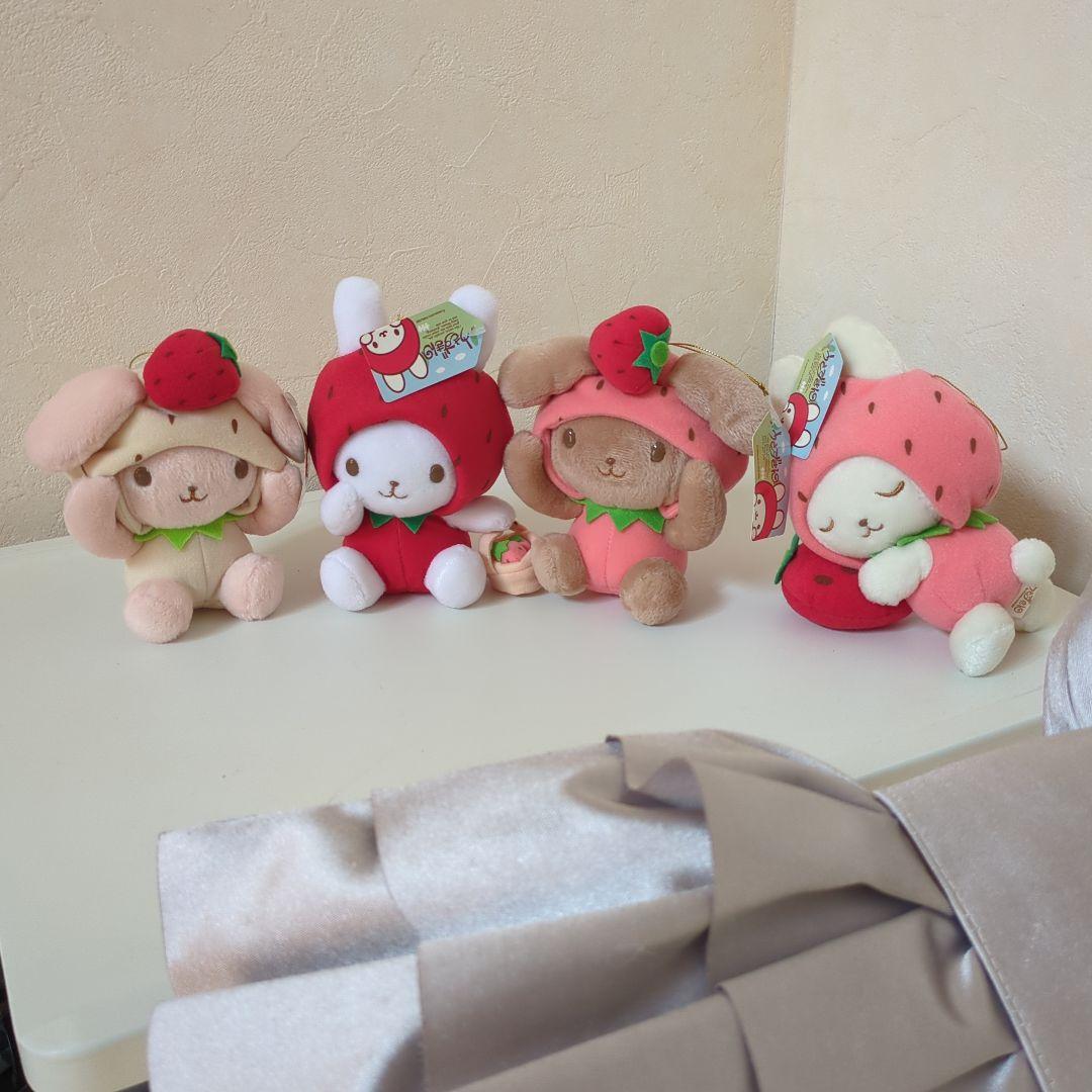 うさずきんいちごプチぬいぐるみ4体セット