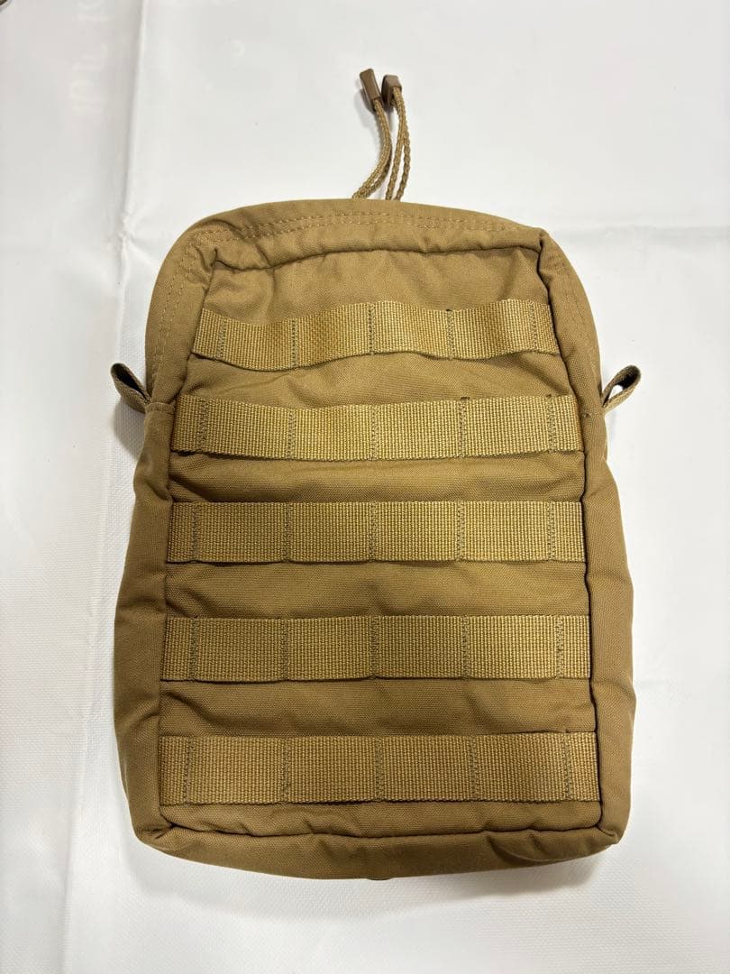 米軍実物 TAC-T タクティカルアサルトギア ハイドレーションポーチ 50oz