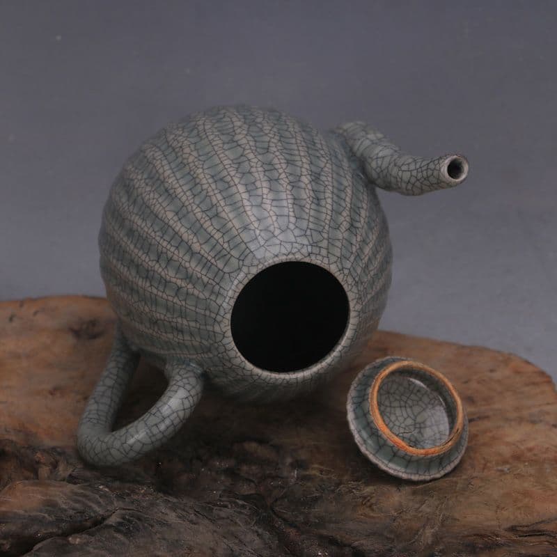 宋汝窯青釉清涼寺竹節瓜稜壺  現代工芸品 美術品 置物