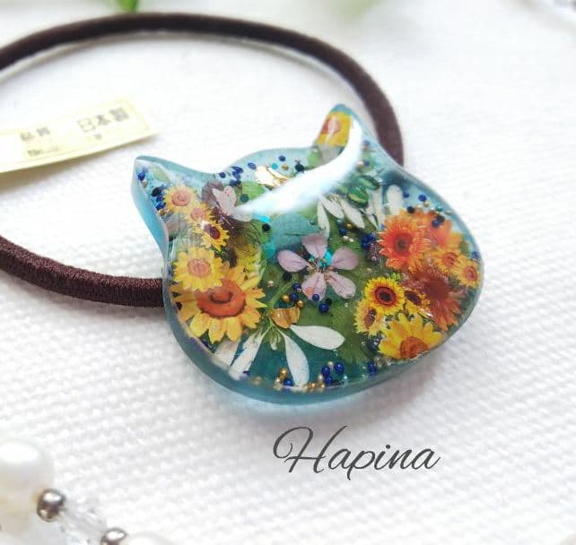 ひまわり畑猫ちゃんレジンヘアゴム ポニーフック変更可能。