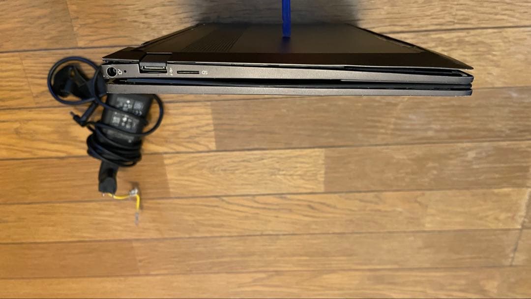 HP Envy x360 Convertible Ryzen 5ノートジャンク品