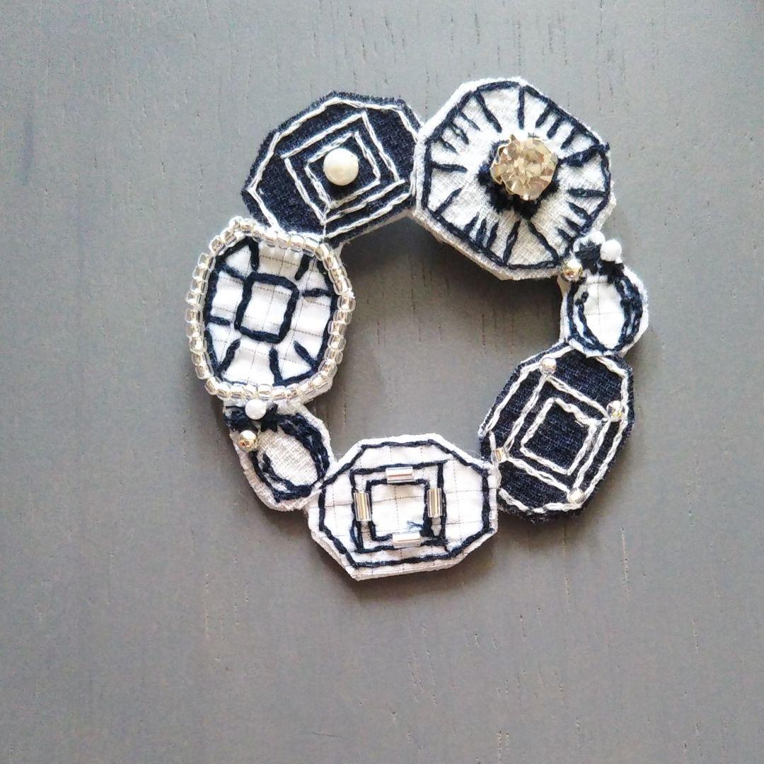 ⚠️ブルーリバー9-33 ハンドメイド ブローチ ミナペルホネン生地使用