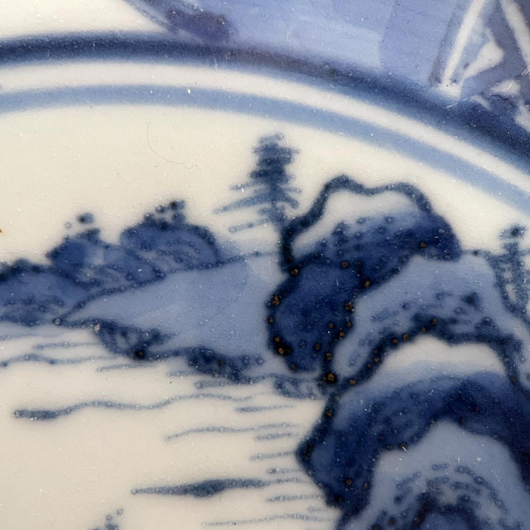 古伊万里 染付 楼閣山水図 皿（時代箱付）φ21.9cm