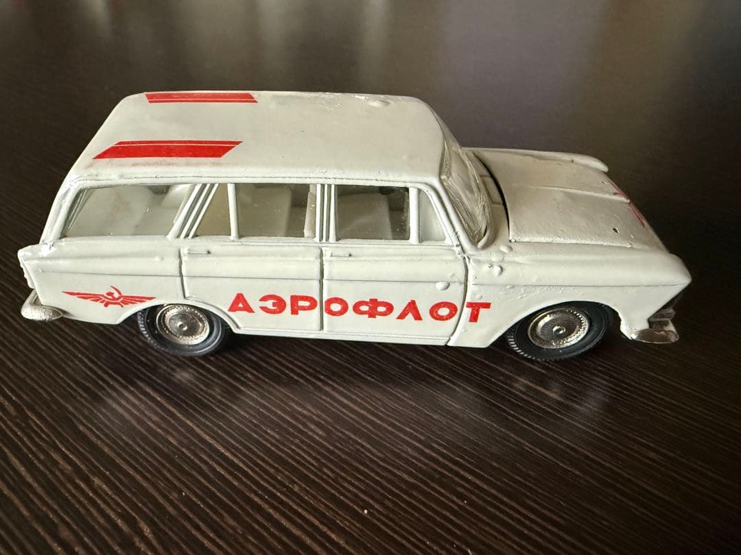 ソ連製　モスクヴィッチ426