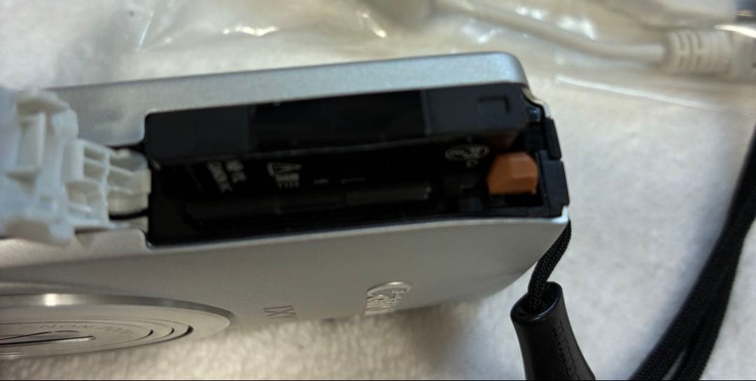 【美品】Canon IXY 420F